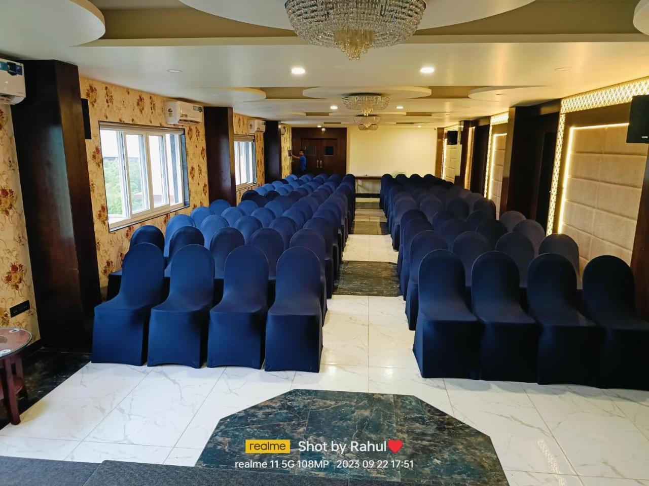 Hotel Eden Kárvár Kültér fotó