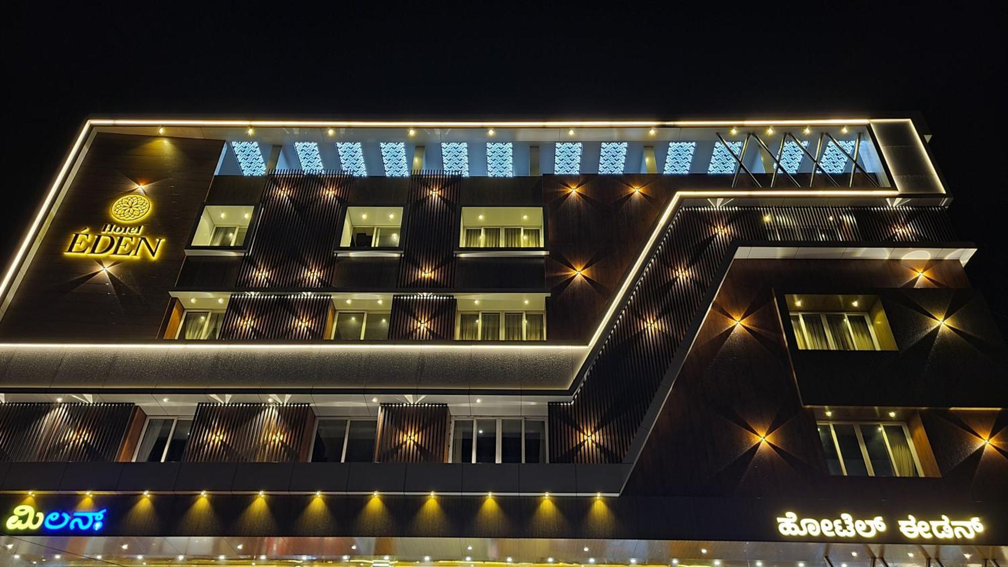 Hotel Eden Kárvár Kültér fotó
